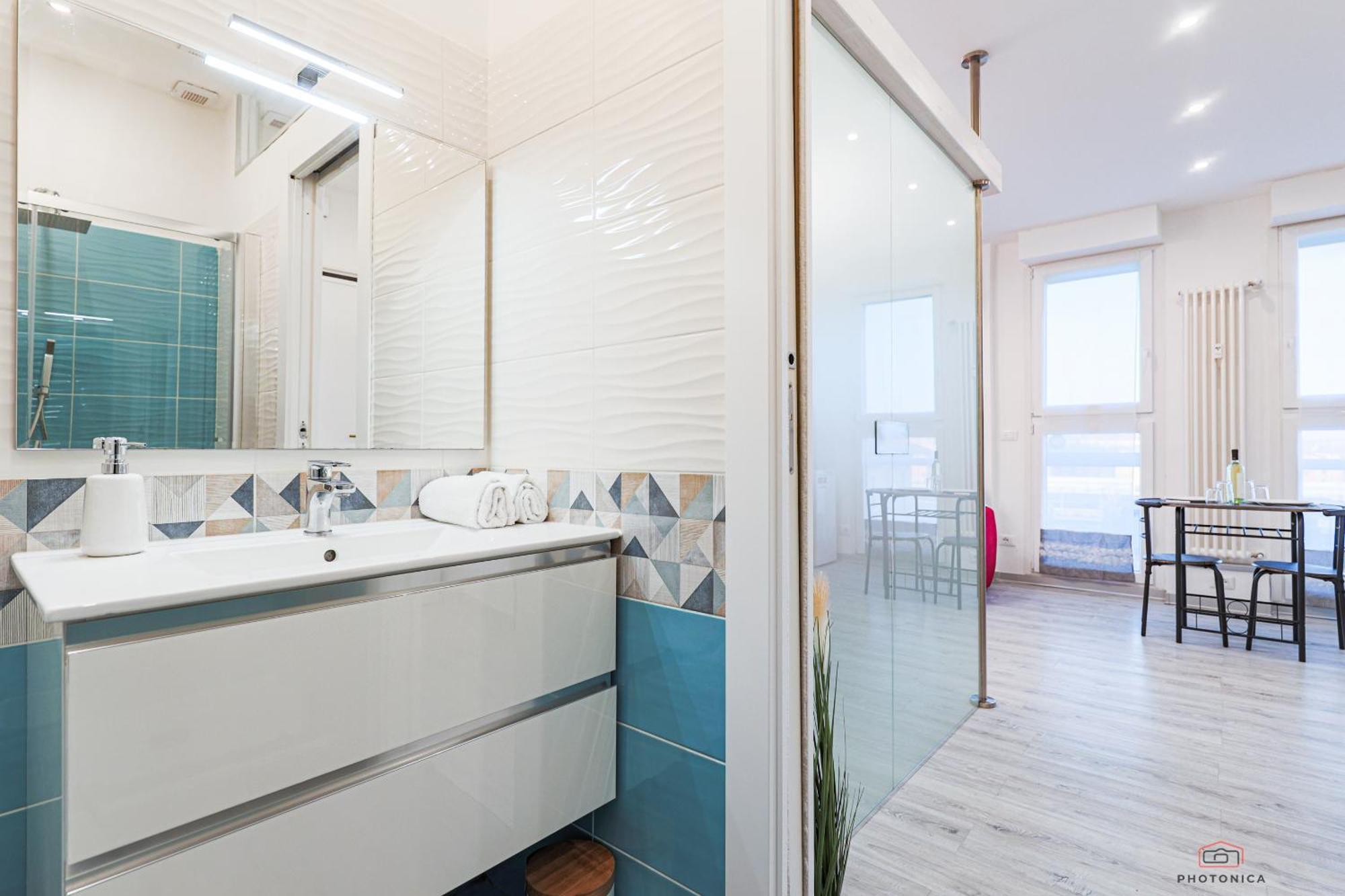 Front Station Apartment - Stazione Centrale Di Болонья Экстерьер фото