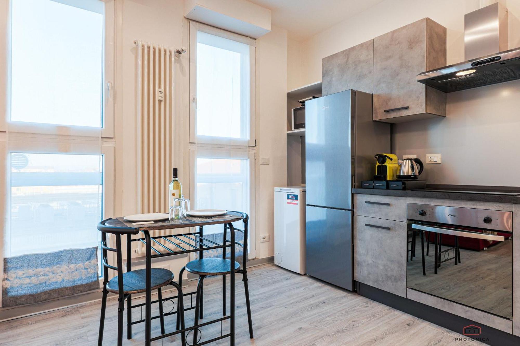 Front Station Apartment - Stazione Centrale Di Болонья Экстерьер фото