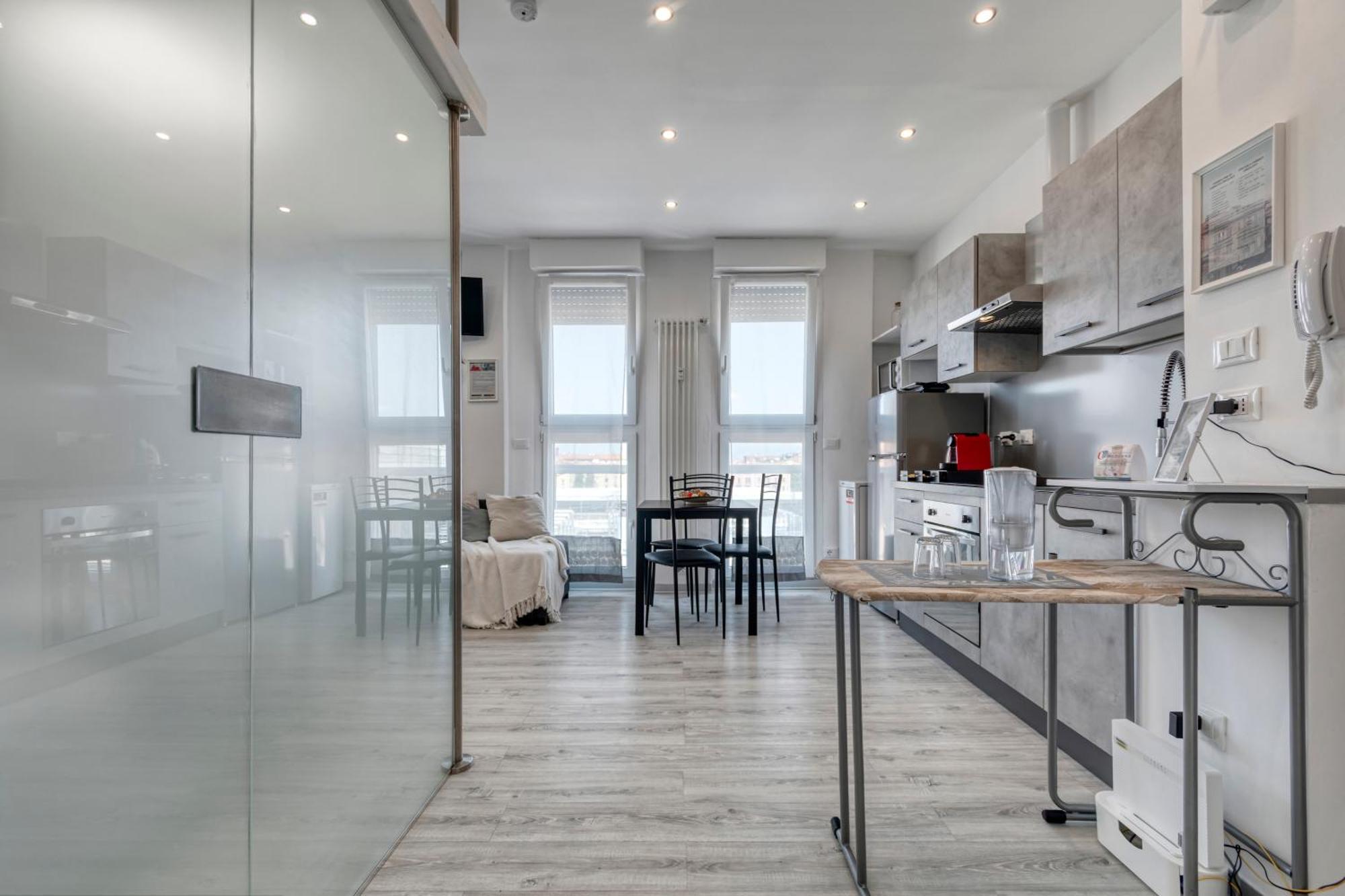 Front Station Apartment - Stazione Centrale Di Болонья Экстерьер фото