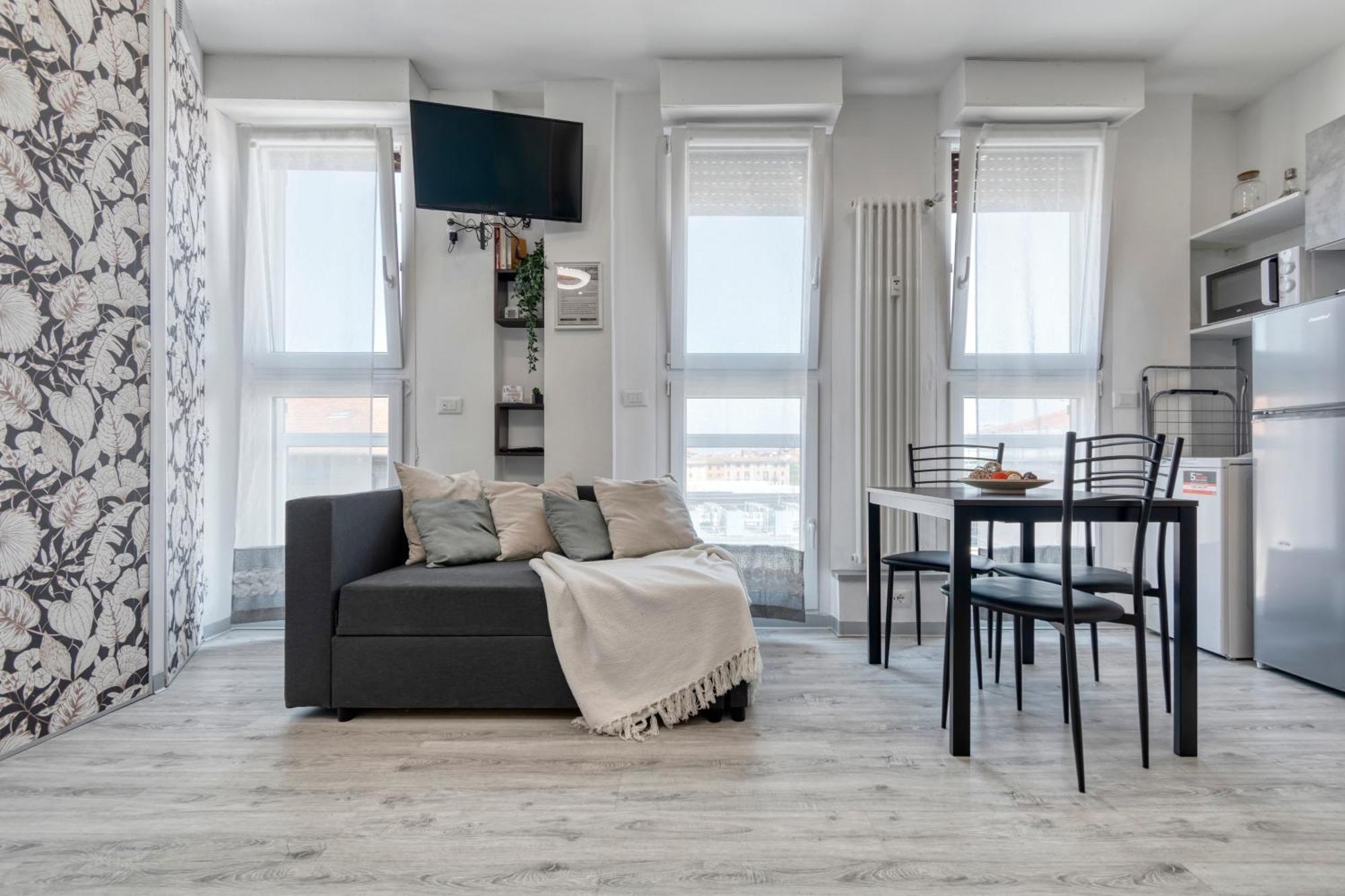 Front Station Apartment - Stazione Centrale Di Болонья Экстерьер фото