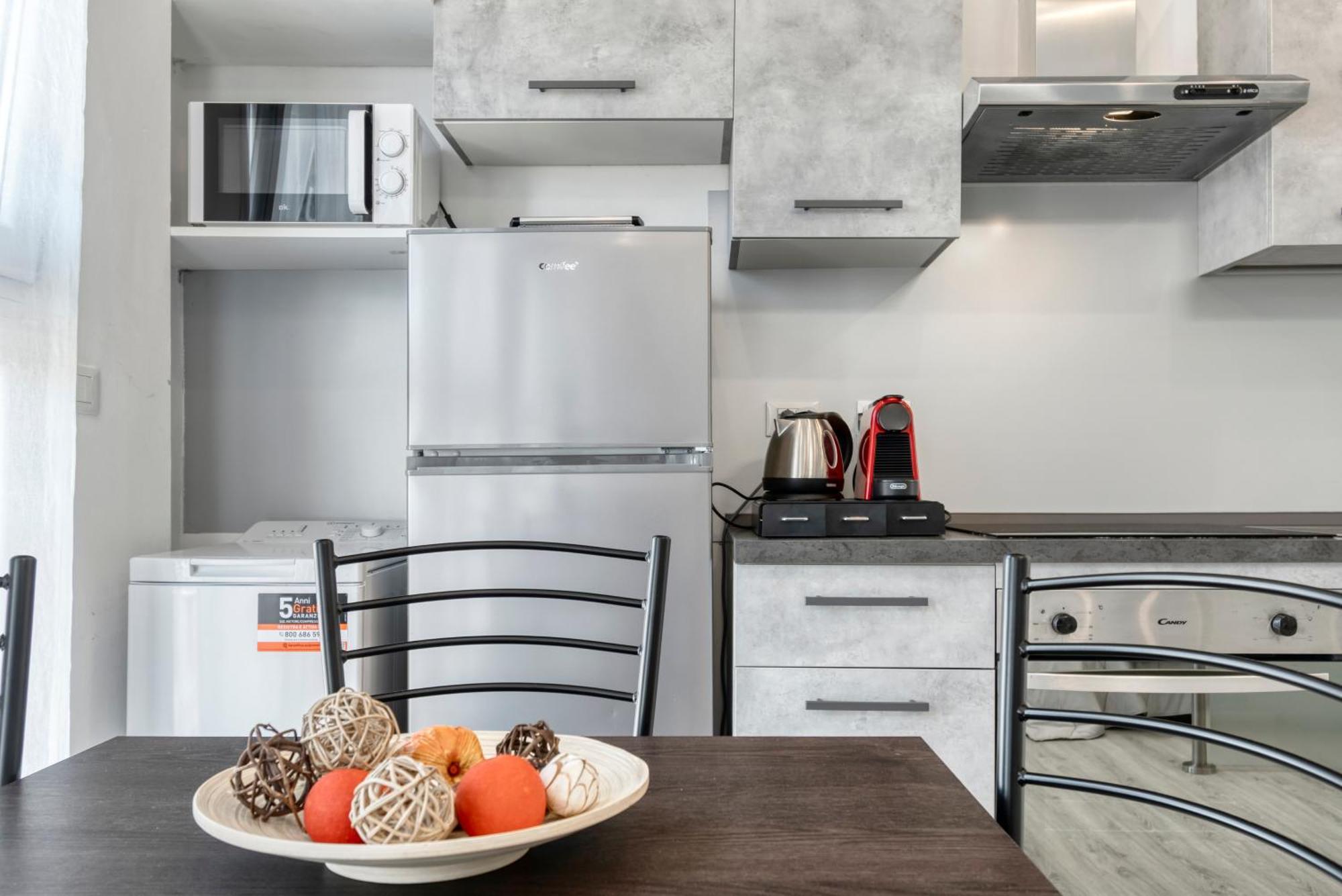 Front Station Apartment - Stazione Centrale Di Болонья Экстерьер фото